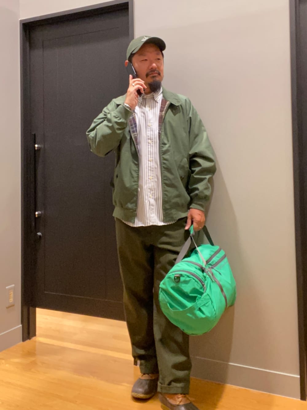 スウィングトップのコーデ – Eddie Bauer | エディー・バウアー