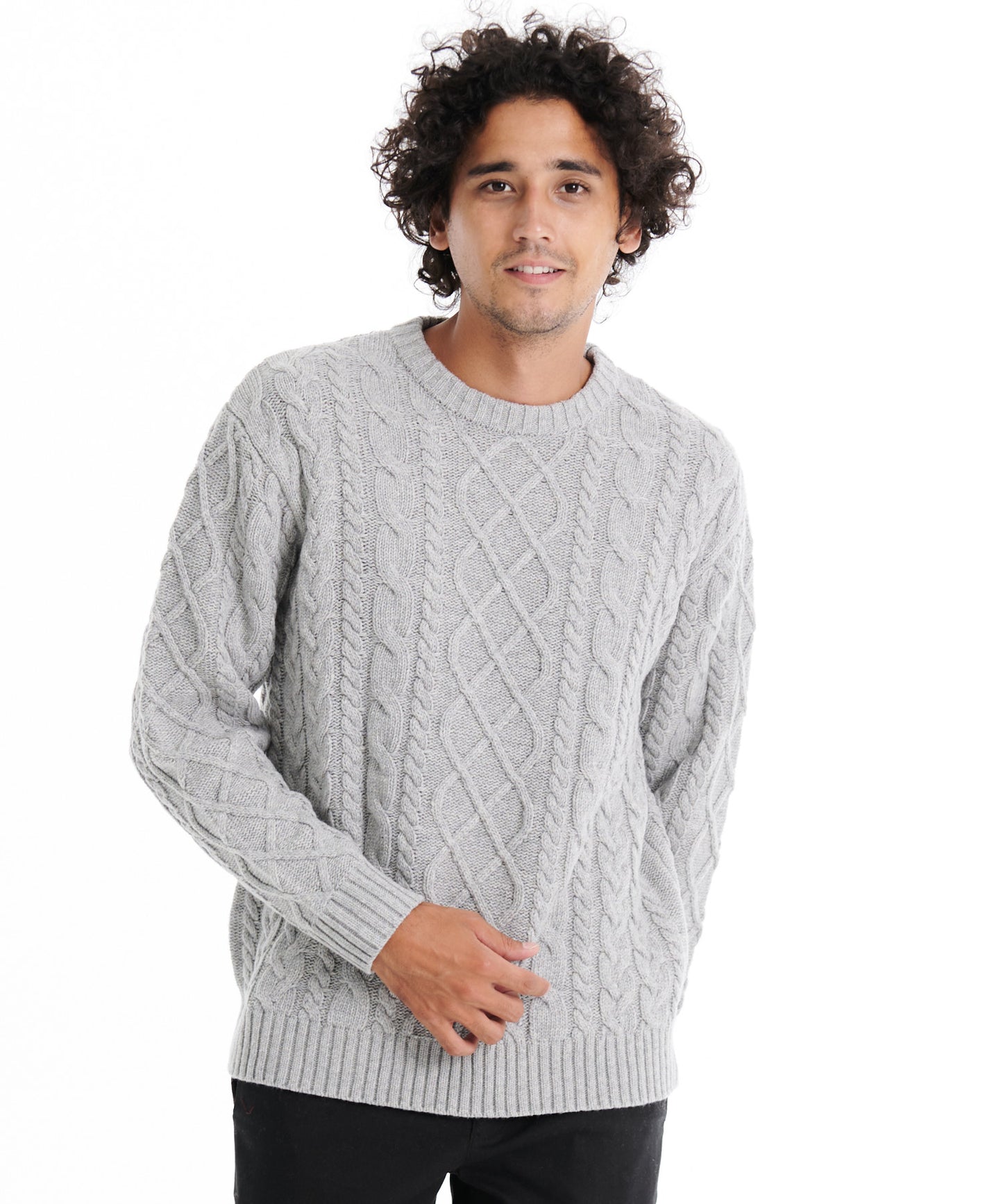 ケーブルニット クルーネックセーター/CABLE CREW SWEATER