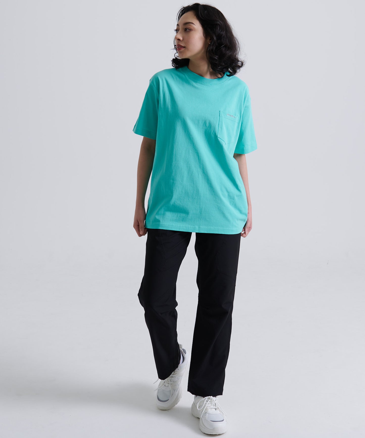 ロゴ刺繍ポケット 半袖Tシャツ/LOGO EMB PKT SS TEE