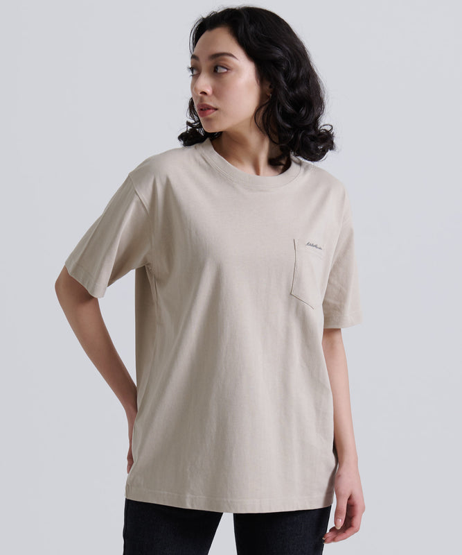 ロゴ刺繍ポケット 半袖Tシャツ/LOGO EMB PKT SS TEE