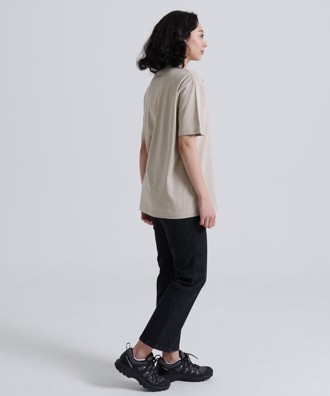 ロゴ刺繍ポケット 半袖Tシャツ/LOGO EMB PKT SS TEE