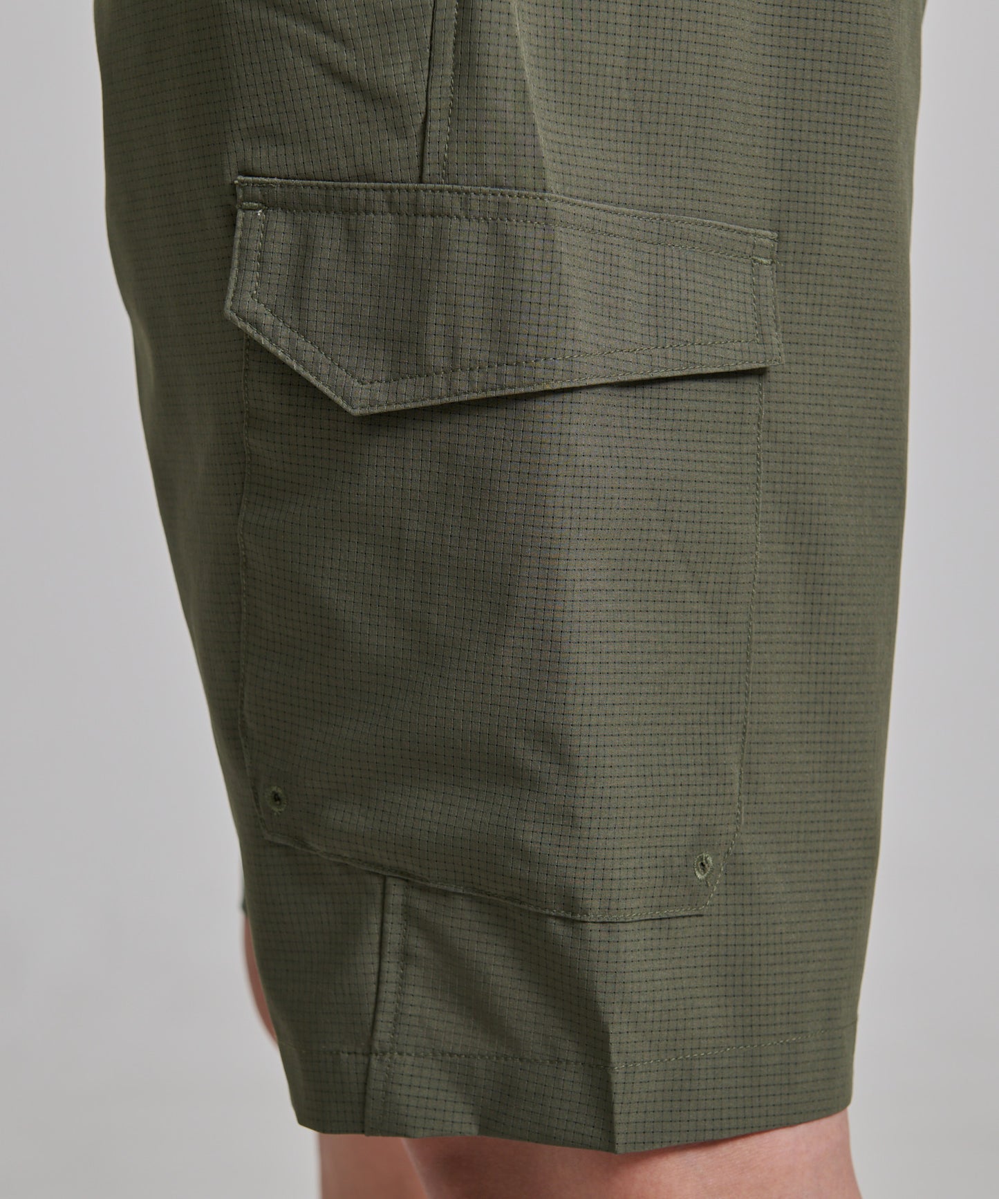 ガイド カーゴ ショーツ/GUIDE CARGO SHORTS