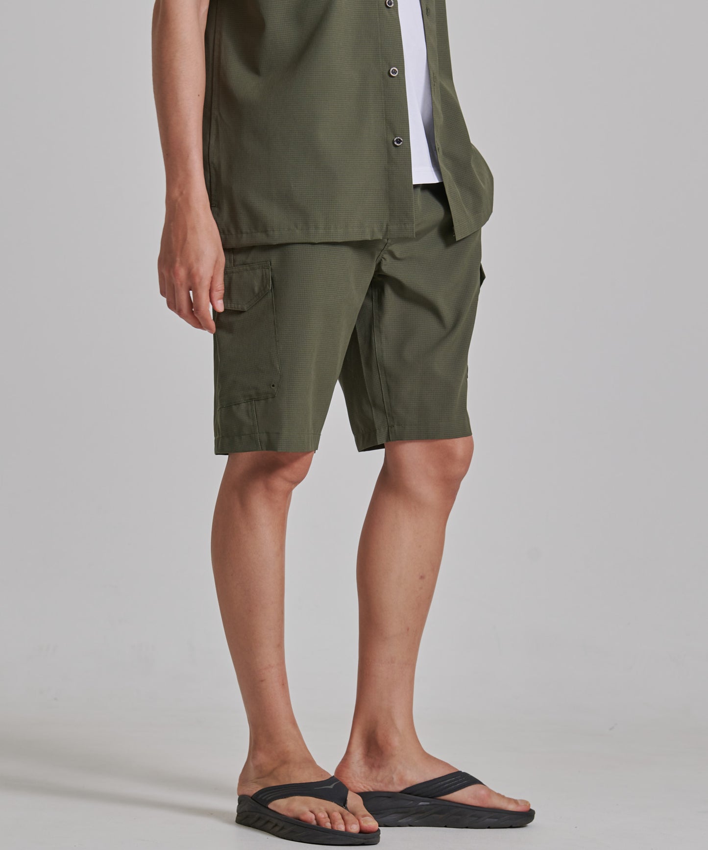 ガイド カーゴ ショーツ/GUIDE CARGO SHORTS