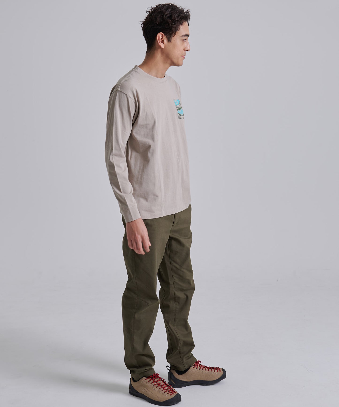長袖グラフィックTシャツ/LS GRAPHIC TEE