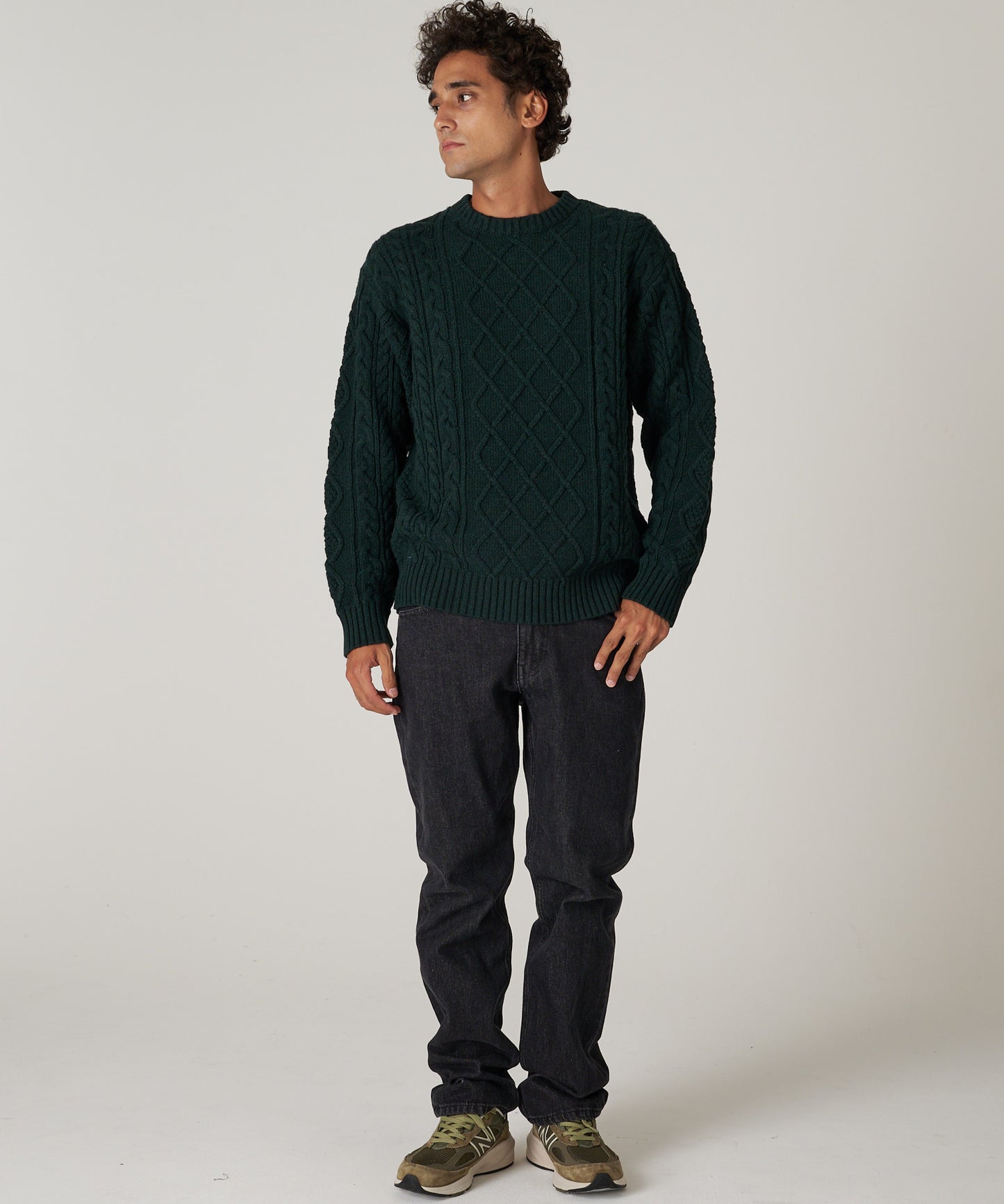 ケーブル クルーセーター/CABLE CREW SWEATER