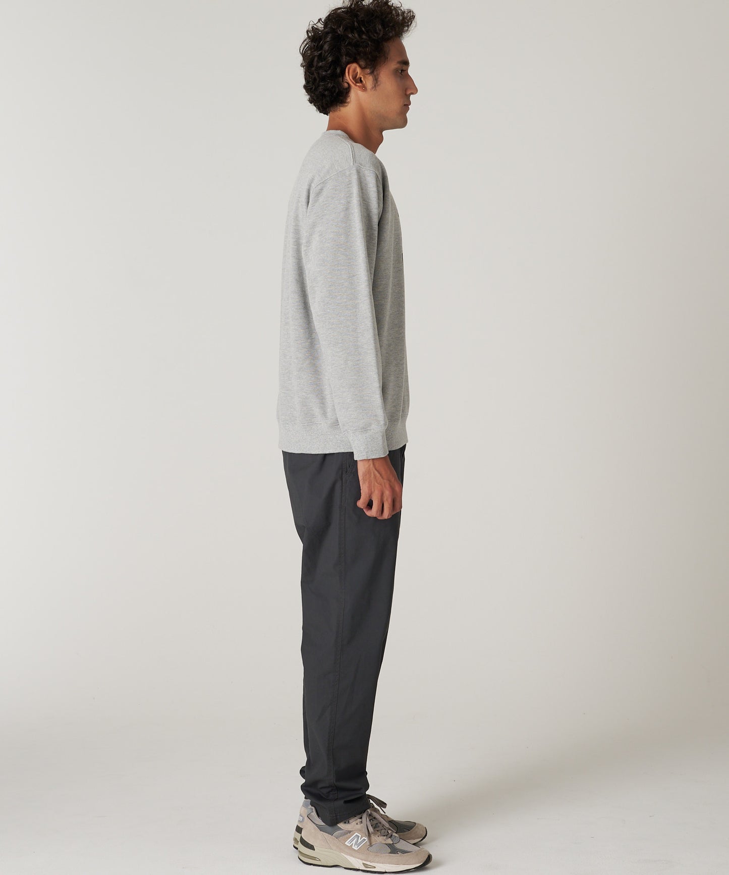 シグネチャー スウェット グラフィック クルー/SIGNATURE SWEAT GRAPHIC CREW