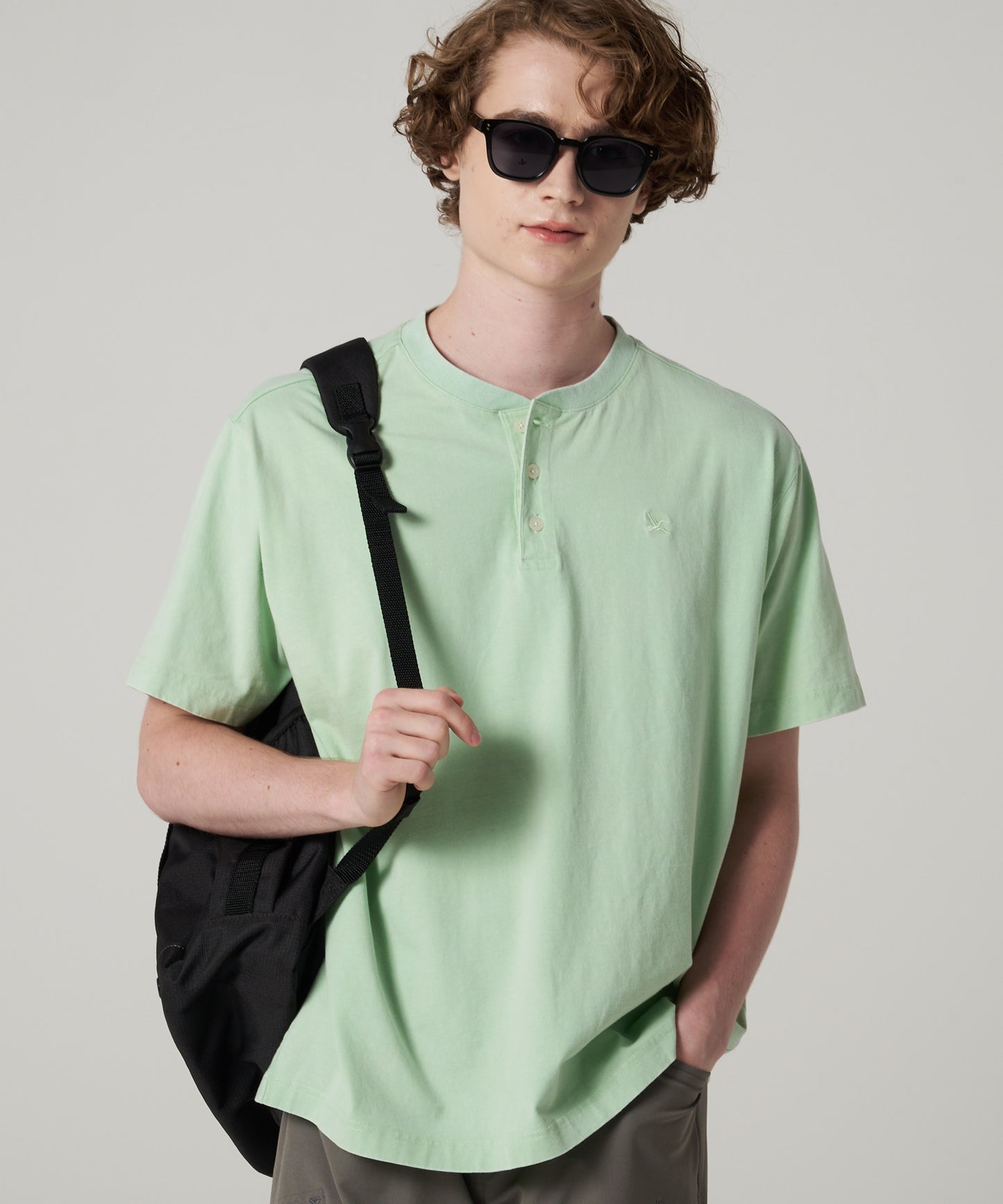 ピグメント ヘンリーネック Tシャツ/PIGMENT HENRY TEE