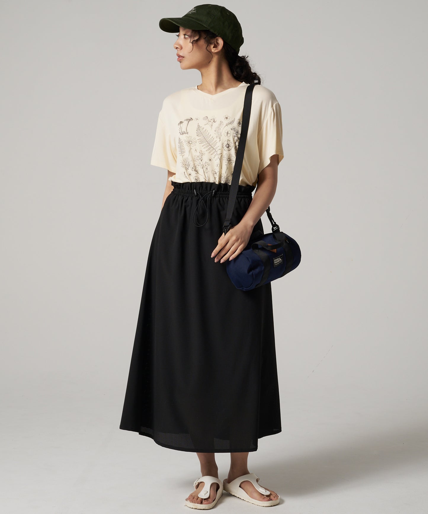 Vネック チュニックTシャツ/V-NECK TEE TUNIC