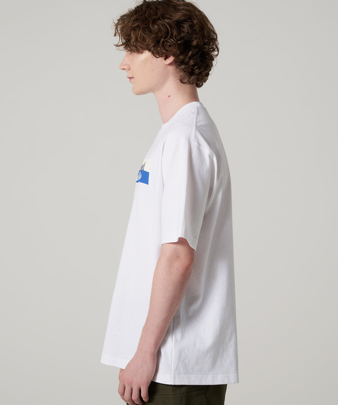 マウンテン ロゴプリントTシャツ/MOUNTAIN LOGO PRINT TEE