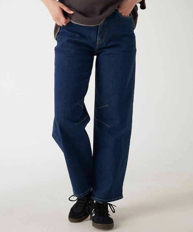 ワイドレッグス カーヴィ ジーンズ/WIDE LEGS CURVY JEANS