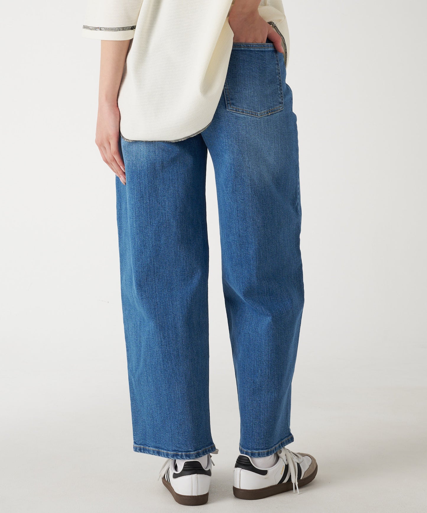 ワイドレッグス カーヴィ ジーンズ/WIDE LEGS CURVY JEANS