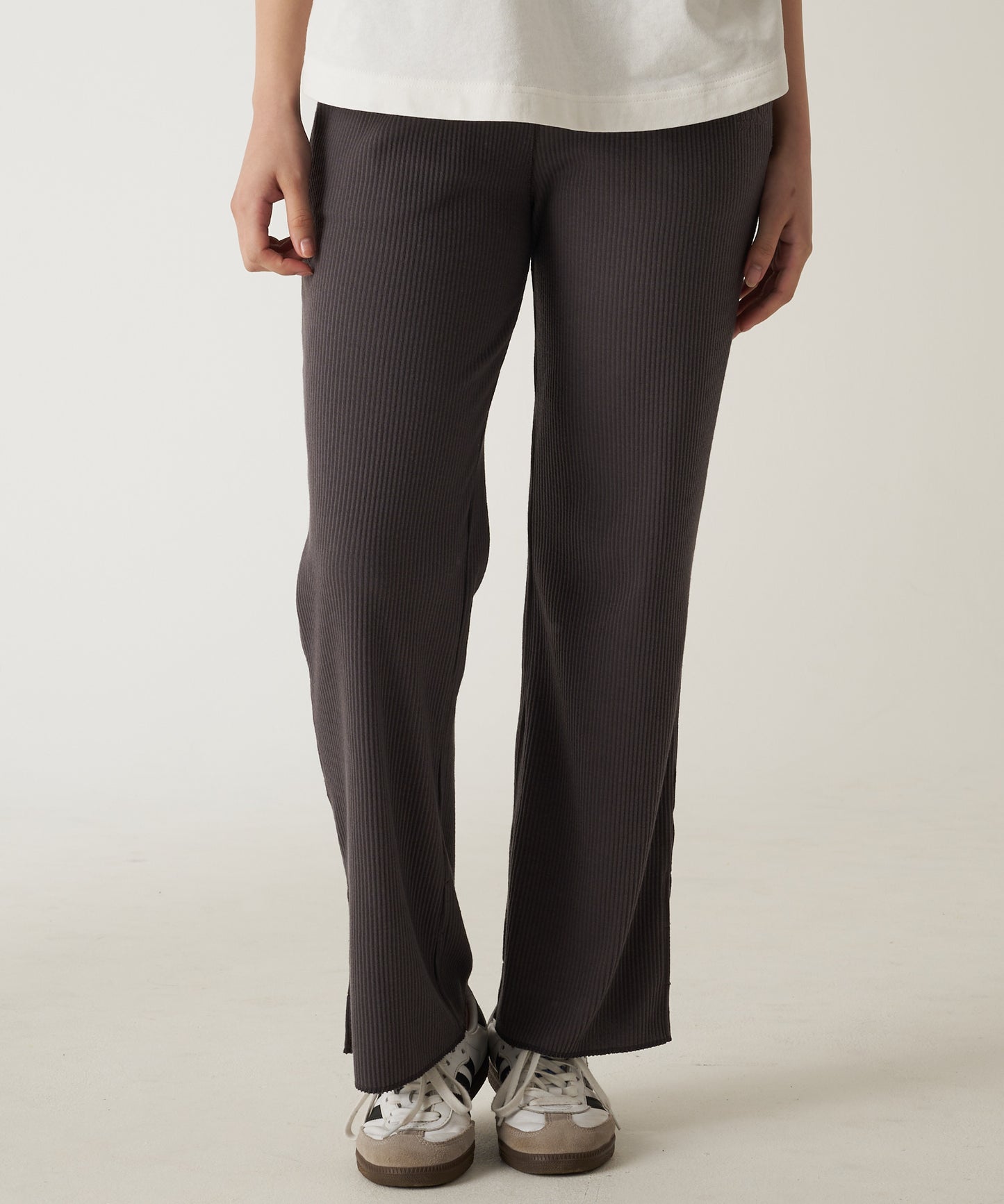リブ ストレートパンツ/RIBBED STRAIGHT PANTS