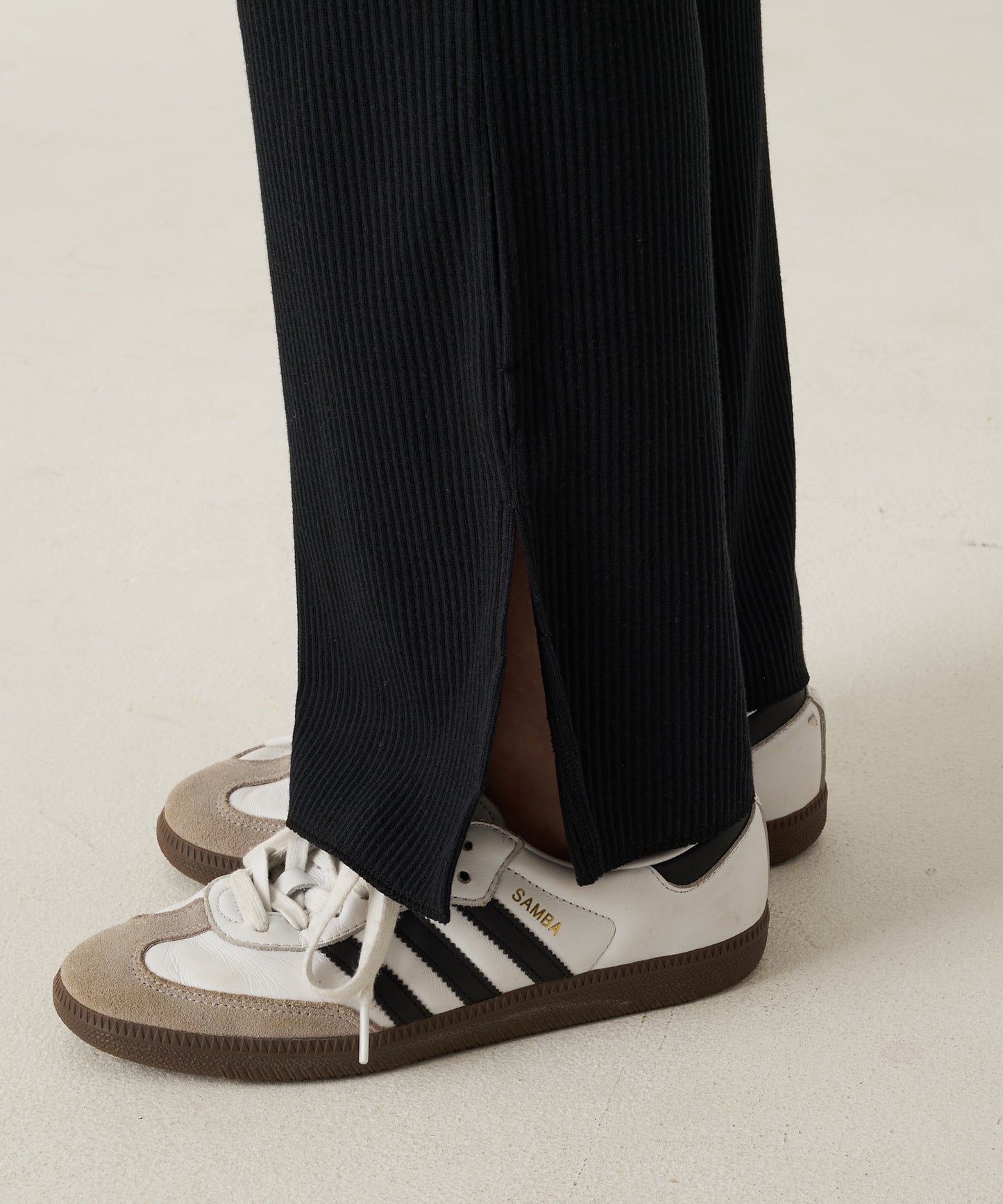 リブ ストレートパンツ/RIBBED STRAIGHT PANTS