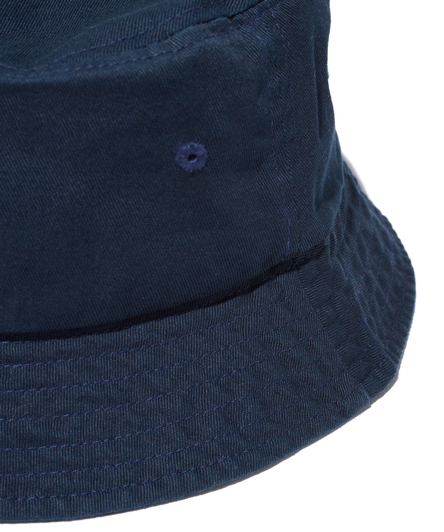 コットンツイル ロゴバケットハット/COTTON TWILL LOGO BUCKET HAT