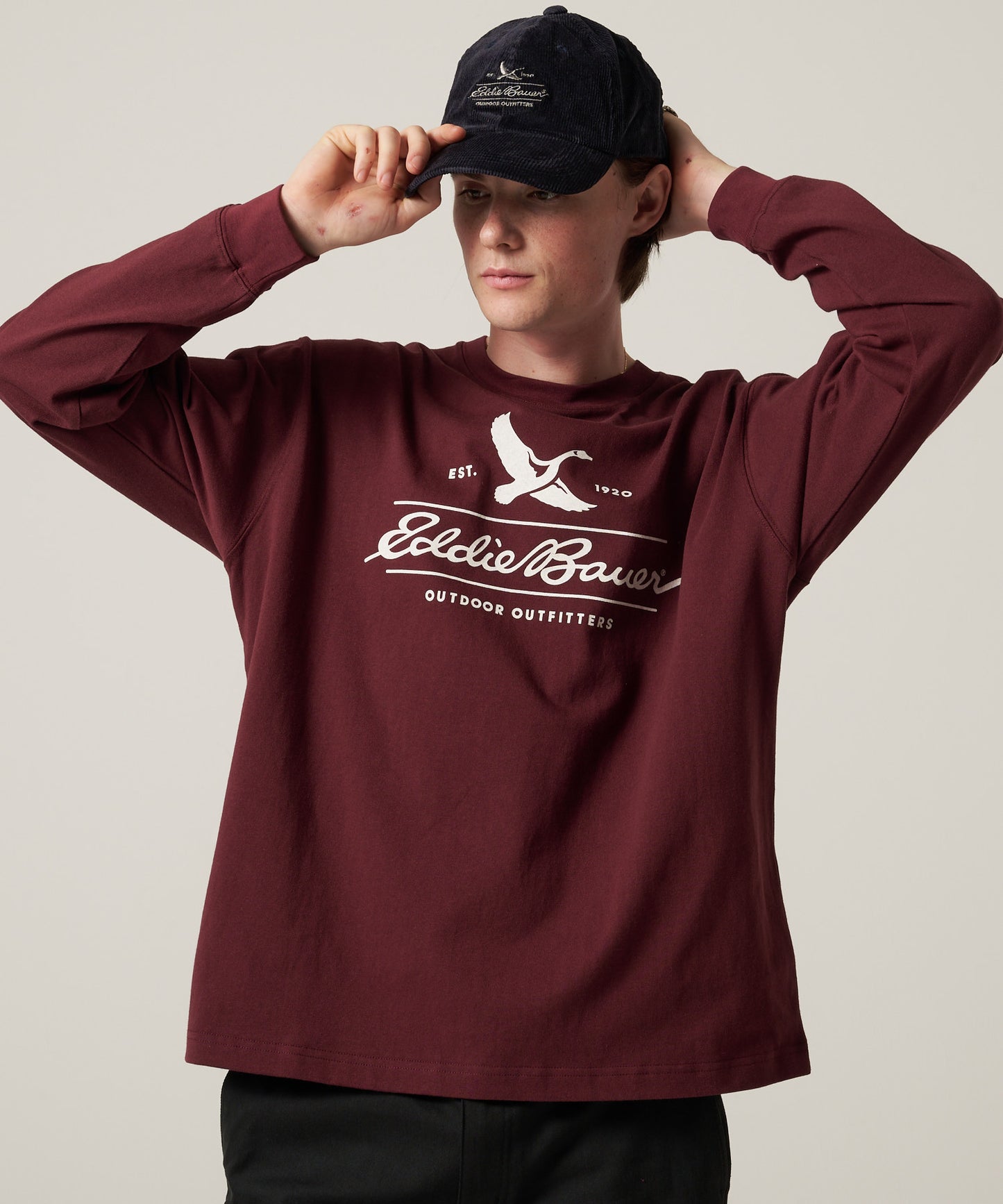 クラシックロゴ プリント長袖Tシャツ/CLASSIC LOGO PRINT LS TEE