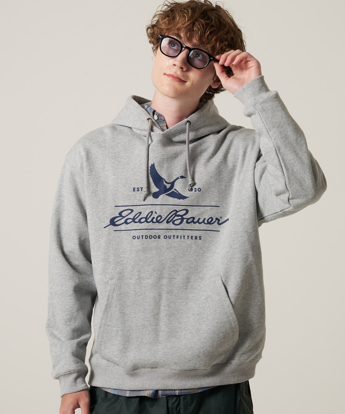 クラシックロゴ フーディ/CLASSIC LOGO HOODIE