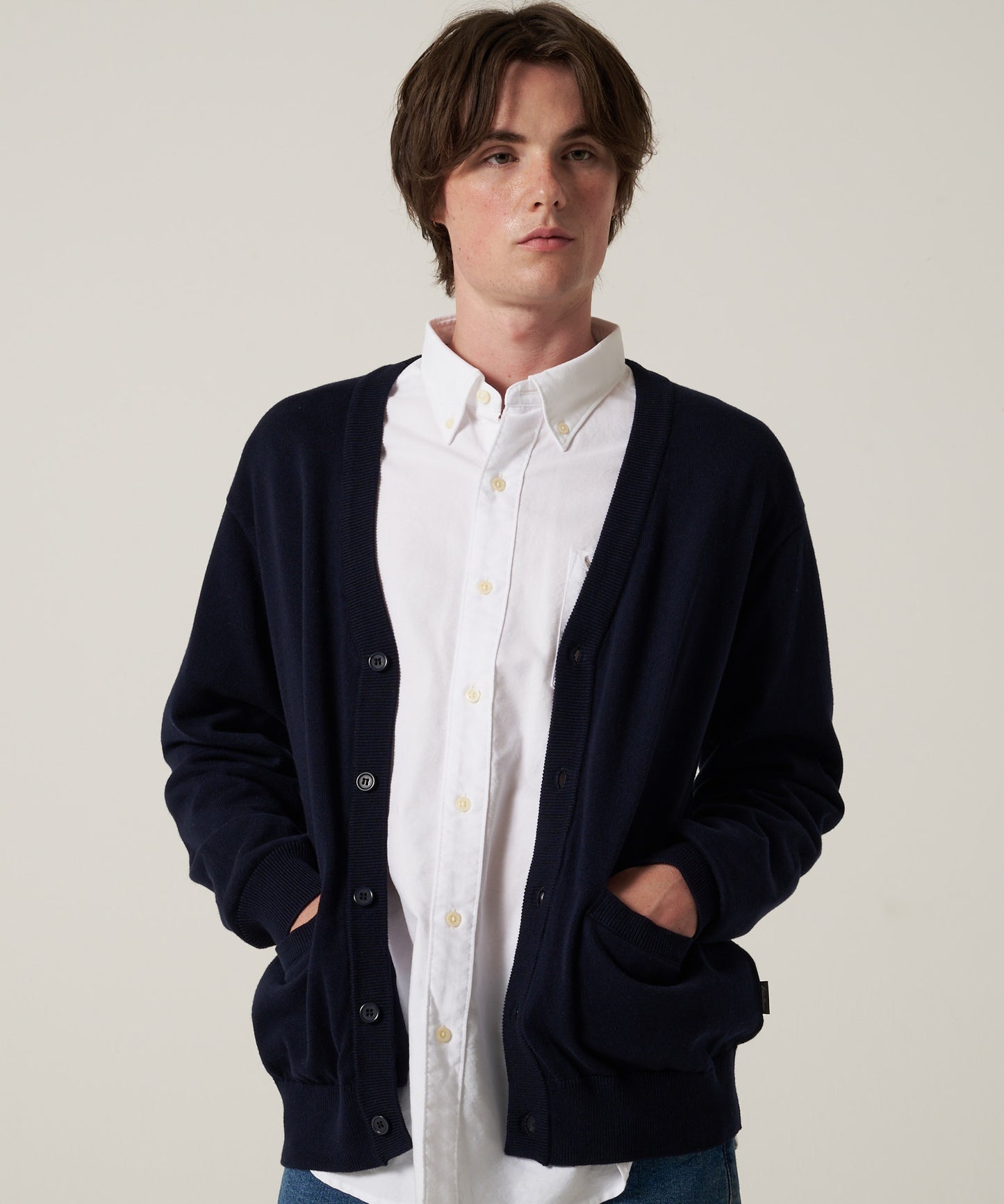 【予約】ファイン ゲージ Vネックカーディガン/FINE GAUGE V-NECK CARDIGAN