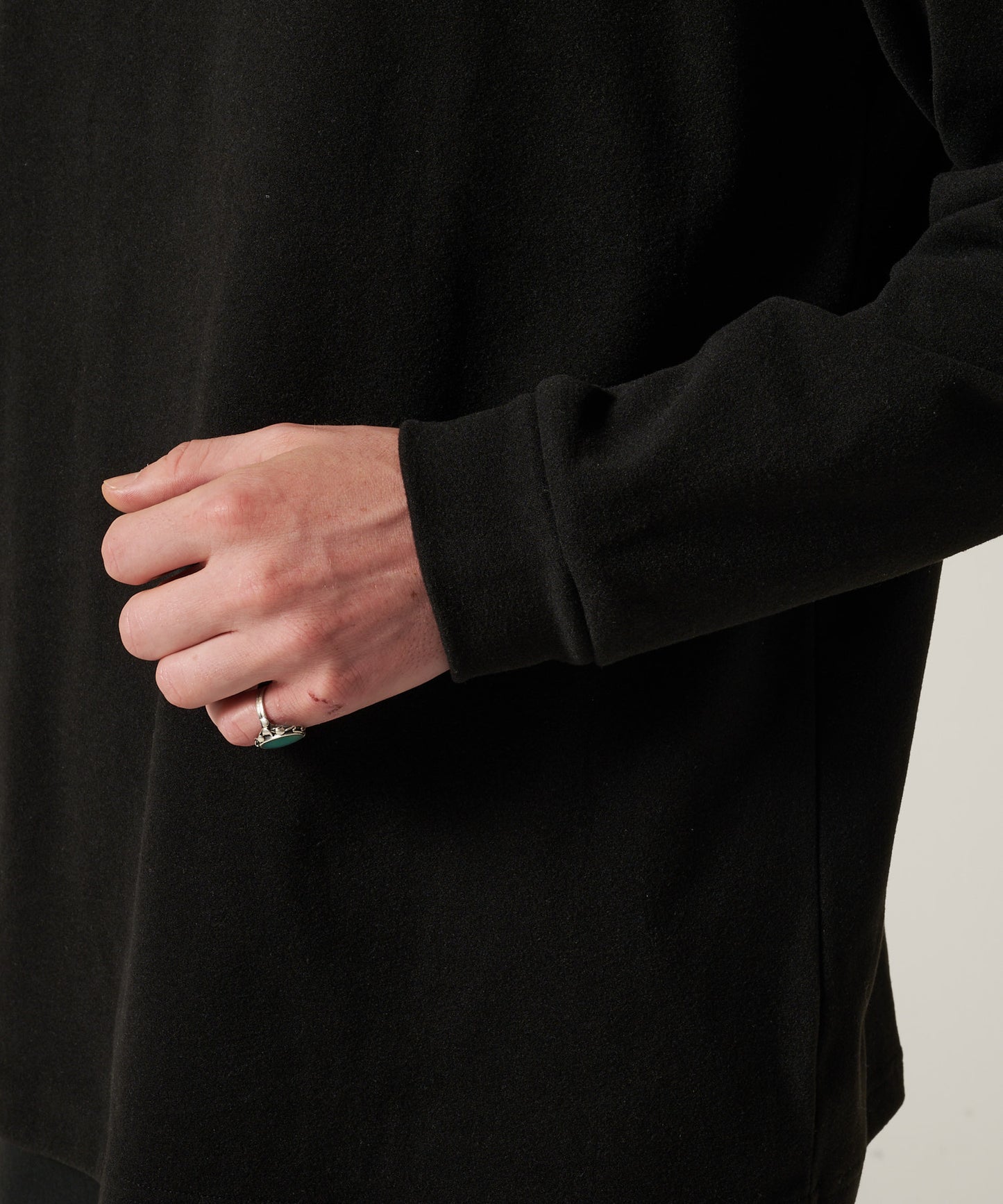 ブラッシュド スムース タートルネック長袖Tシャツ/BRUSHED SMOOTH TURTLE LS TEE