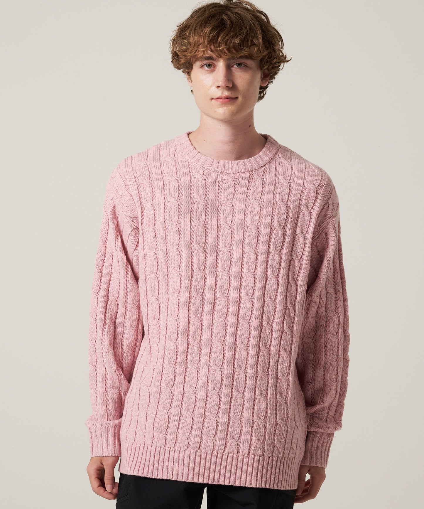 ケーブル クルー セーター/CABLE CREW SWEATER