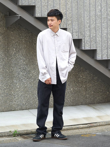 シンプル&クラシックなコーディネート