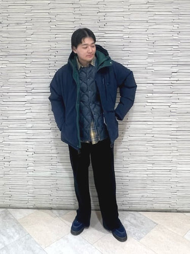 RIDGE LINE SHORT PARKA ネイビー×グリーンで魅せる秋冬コーデ