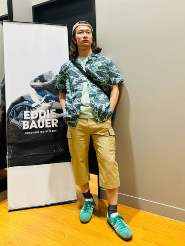 夏気分をひと足先に!寒色トップスで爽やか休日コーデ