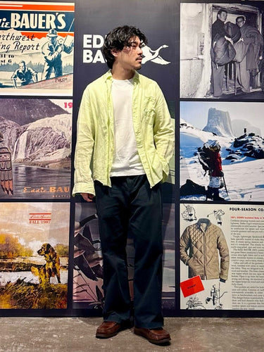 コットンリネンでつくる、大人の抜け感シャツスタイル