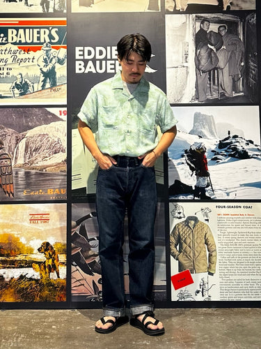 都会的な夏のリゾートカジュアル