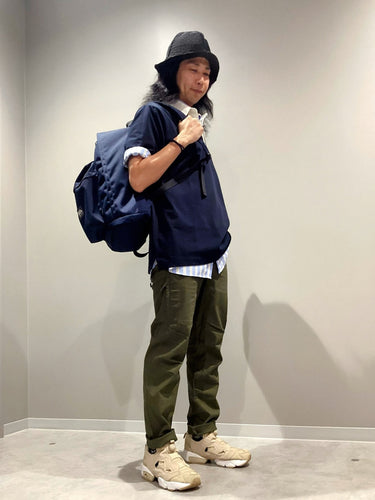 ラガーシャツとストライプシャツを重ね