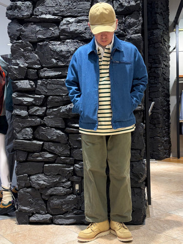 デニムジャケットを使用したコーディネート