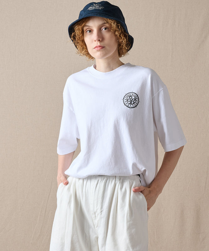 コンパスプリント 半袖Tシャツ/COMPASS PRINT SS TEE