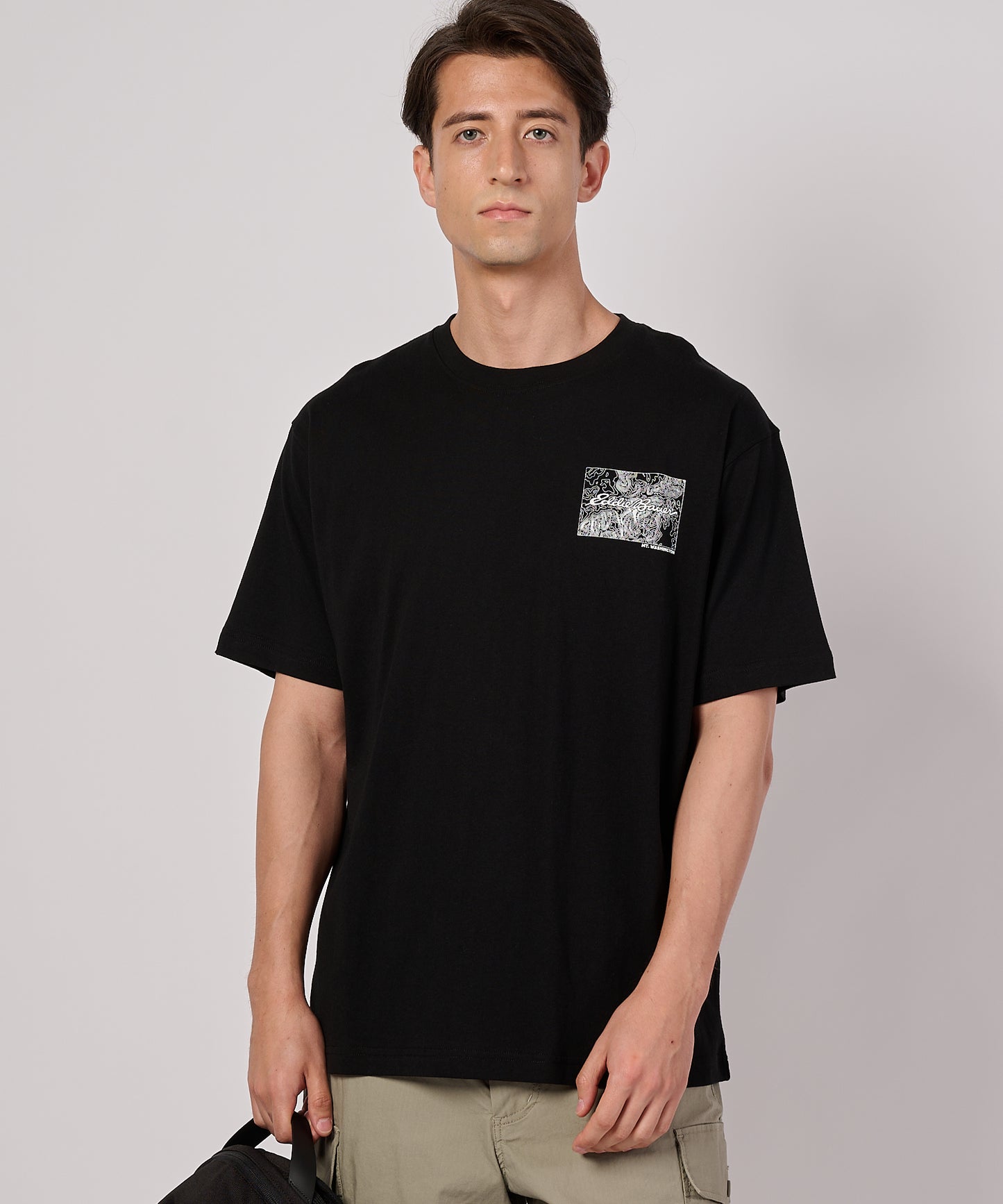 グラフィックプリント 半袖Tシャツ/SS GRAPHIC PRINT TEE