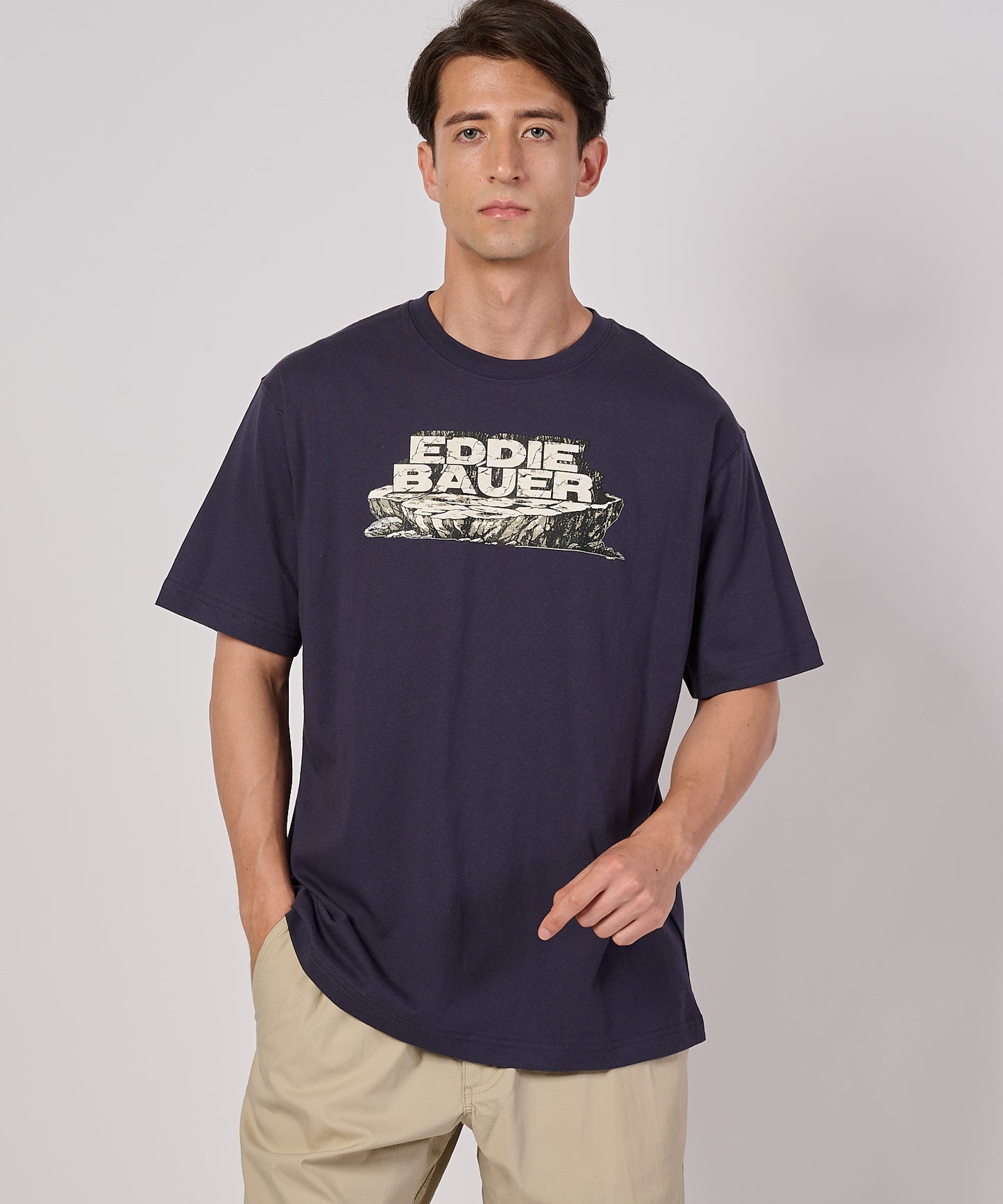 グラフィックプリント 半袖Tシャツ/SS GRAPHIC PRINT TEE