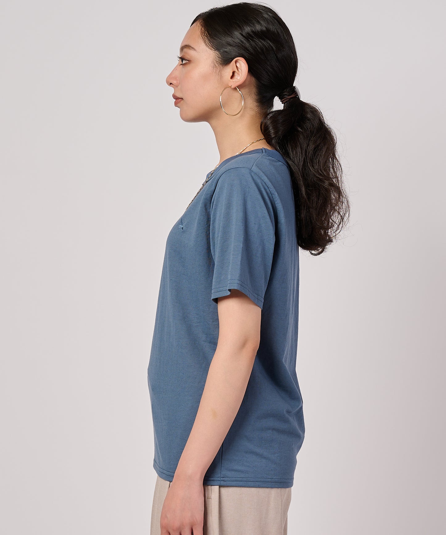 クラシック 刺しゅうTシャツ/CLASSIC EMB TEE