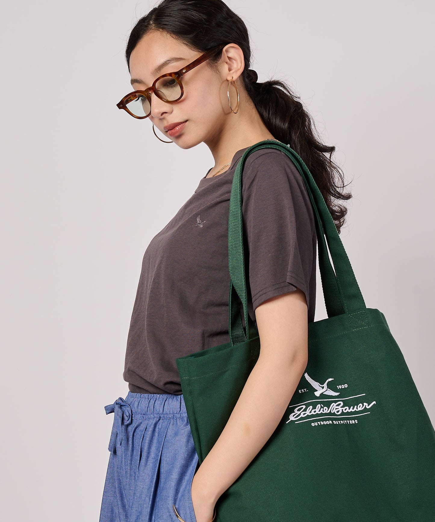 クラシック 刺しゅうTシャツ/CLASSIC EMB TEE