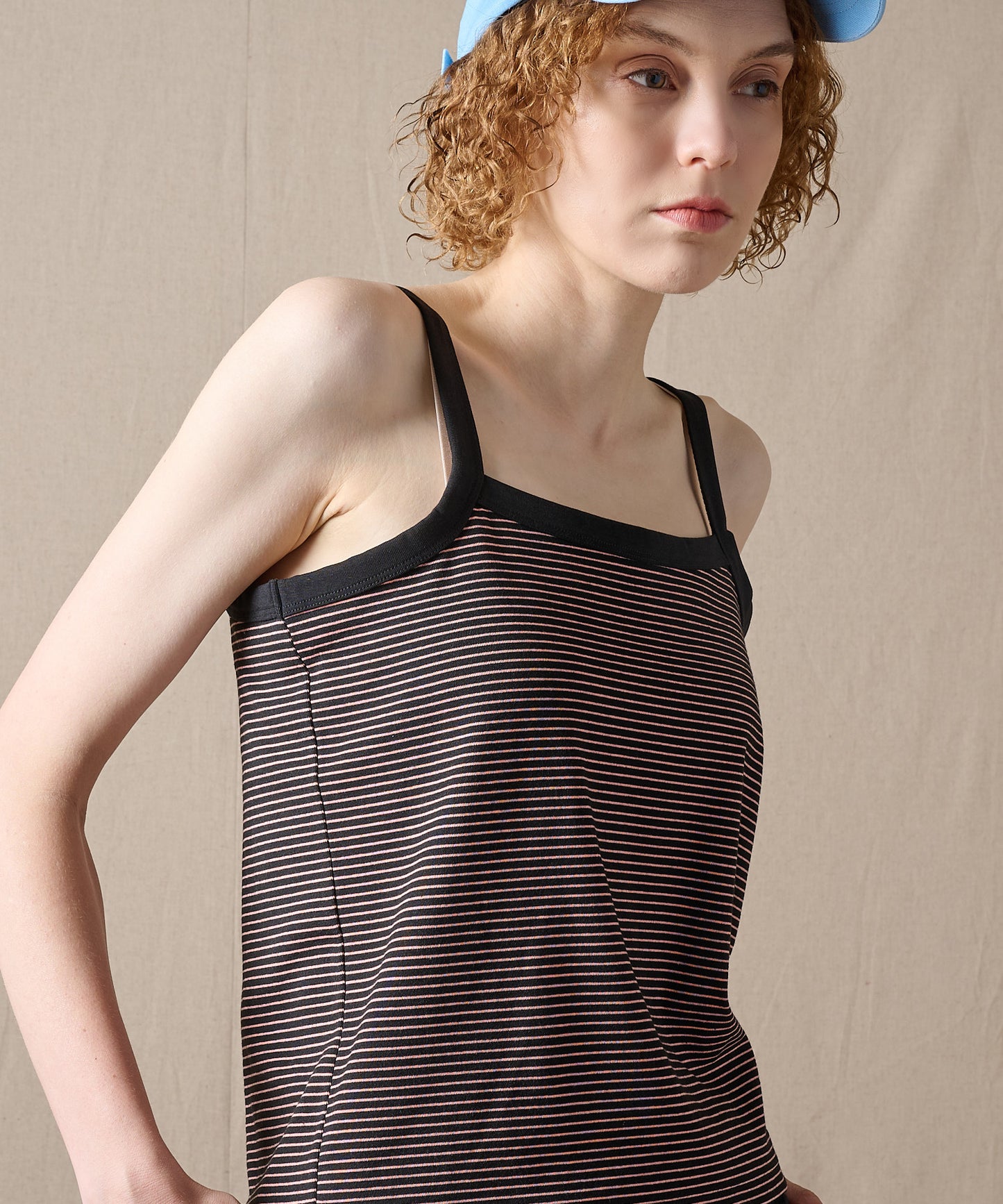 ファイン ストライプ トリムキャミソール/FINE STRIPE TRIM CAMISOLE