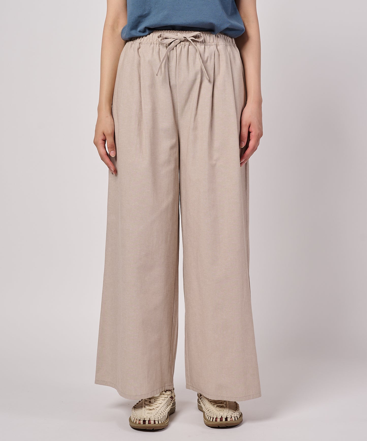 イージークリーンワイドパンツ/EASY CLEAN WIDE PANTS