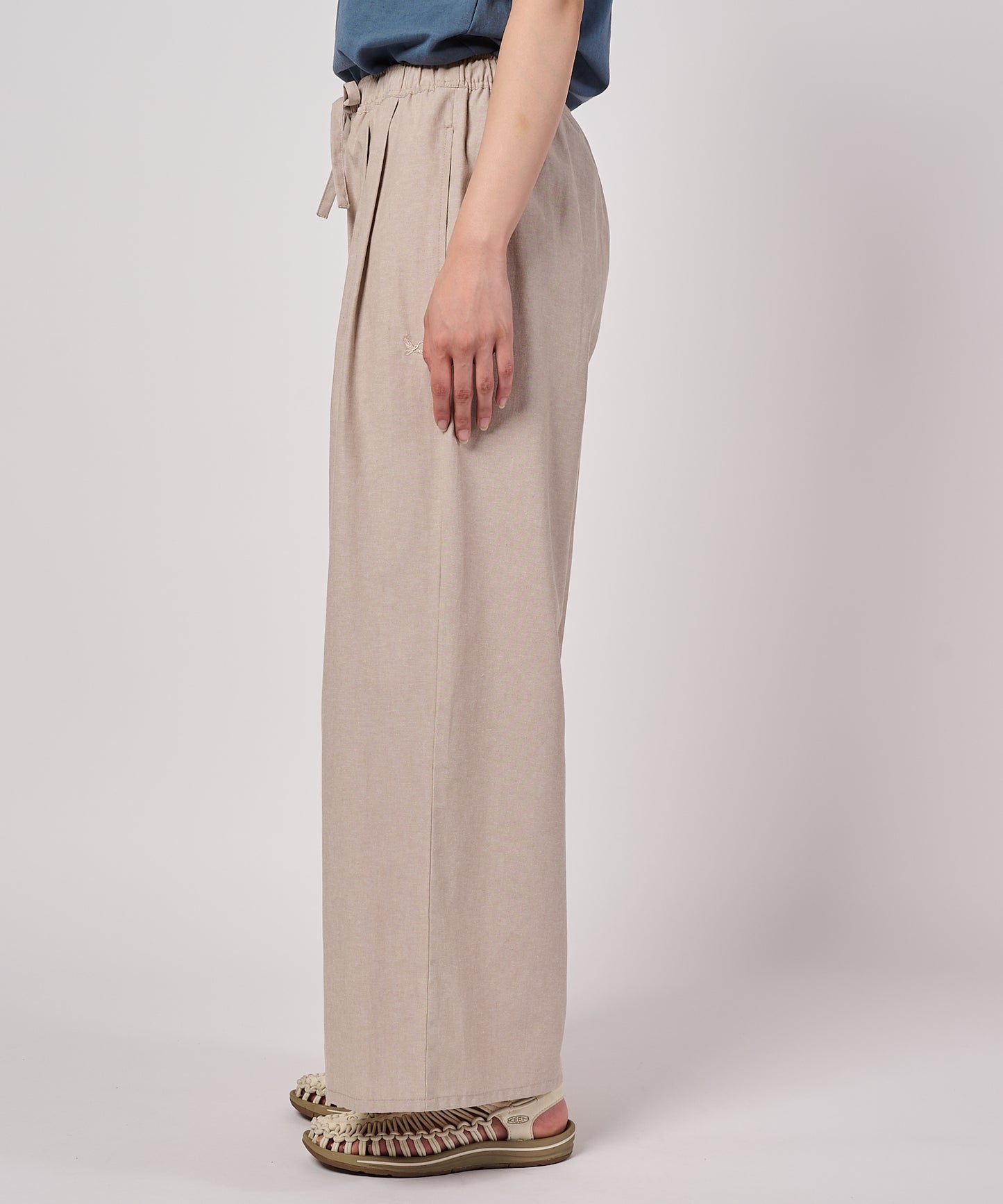 イージークリーンワイドパンツ/EASY CLEAN WIDE PANTS