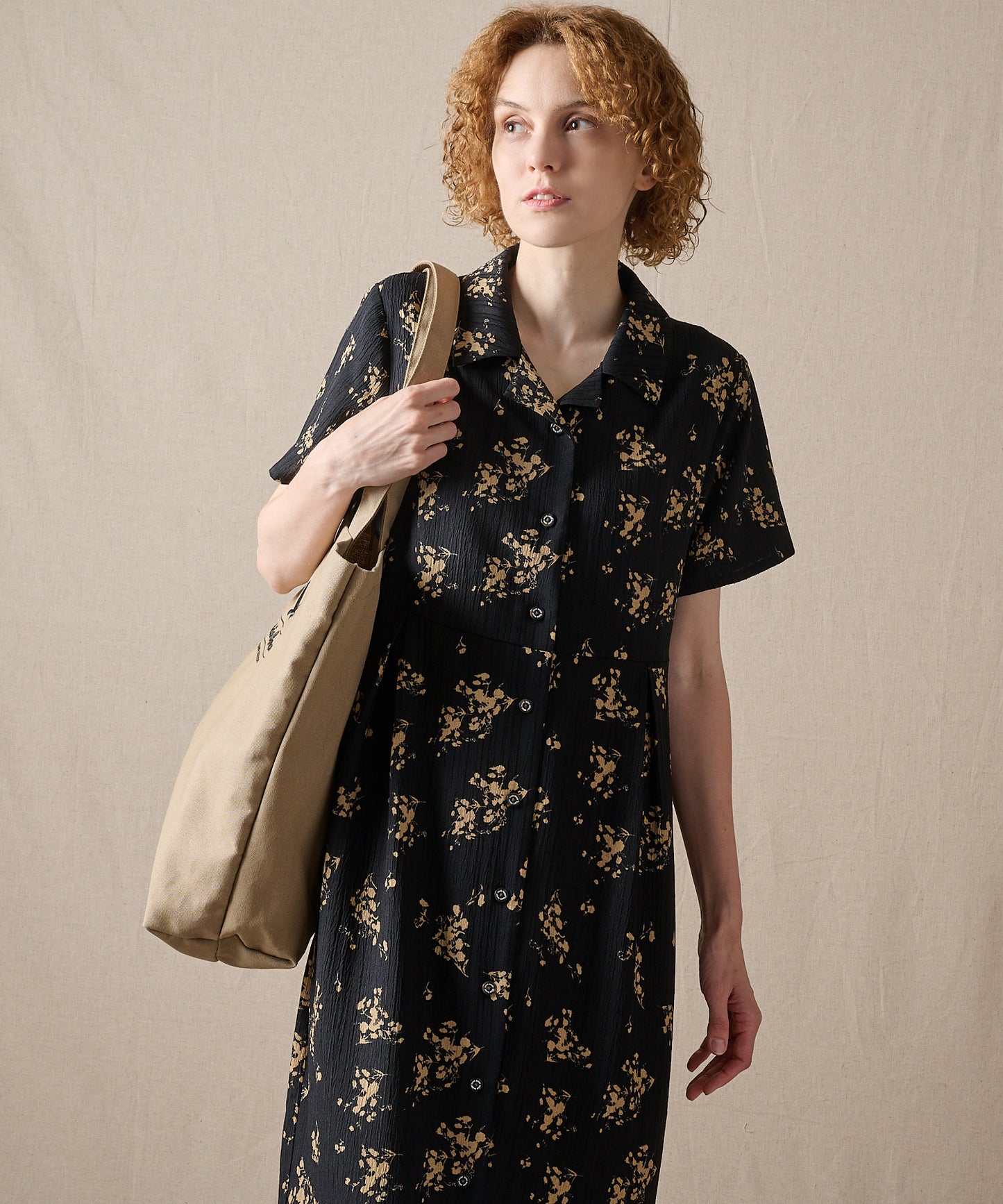 【予約】リラックスフローラル シャツワンピース/RELAX FLORAL SHIRT DRESS