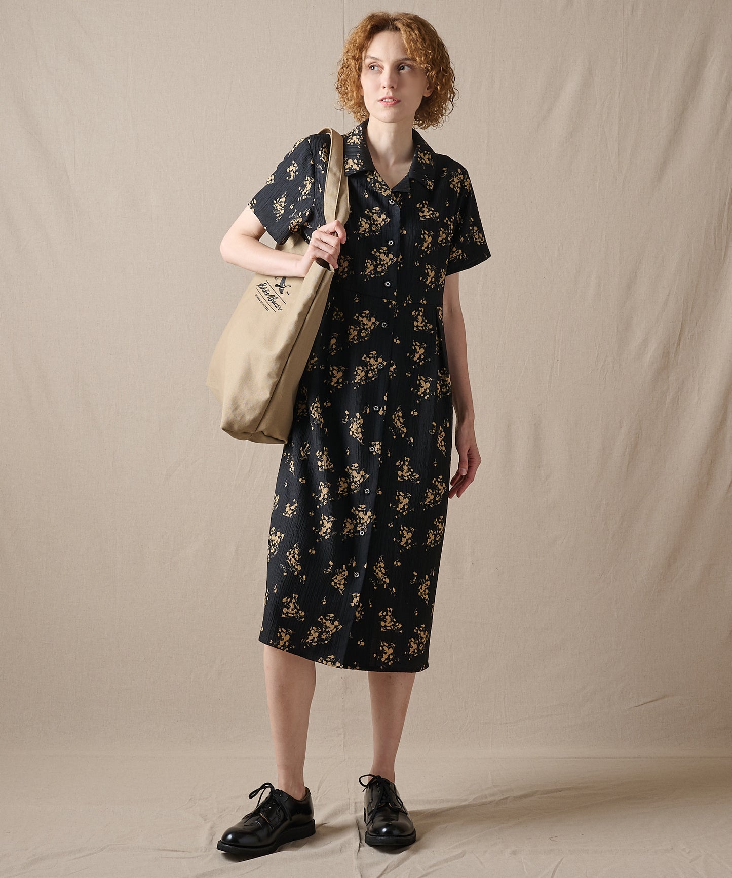 【予約】リラックスフローラル シャツワンピース/RELAX FLORAL SHIRT DRESS