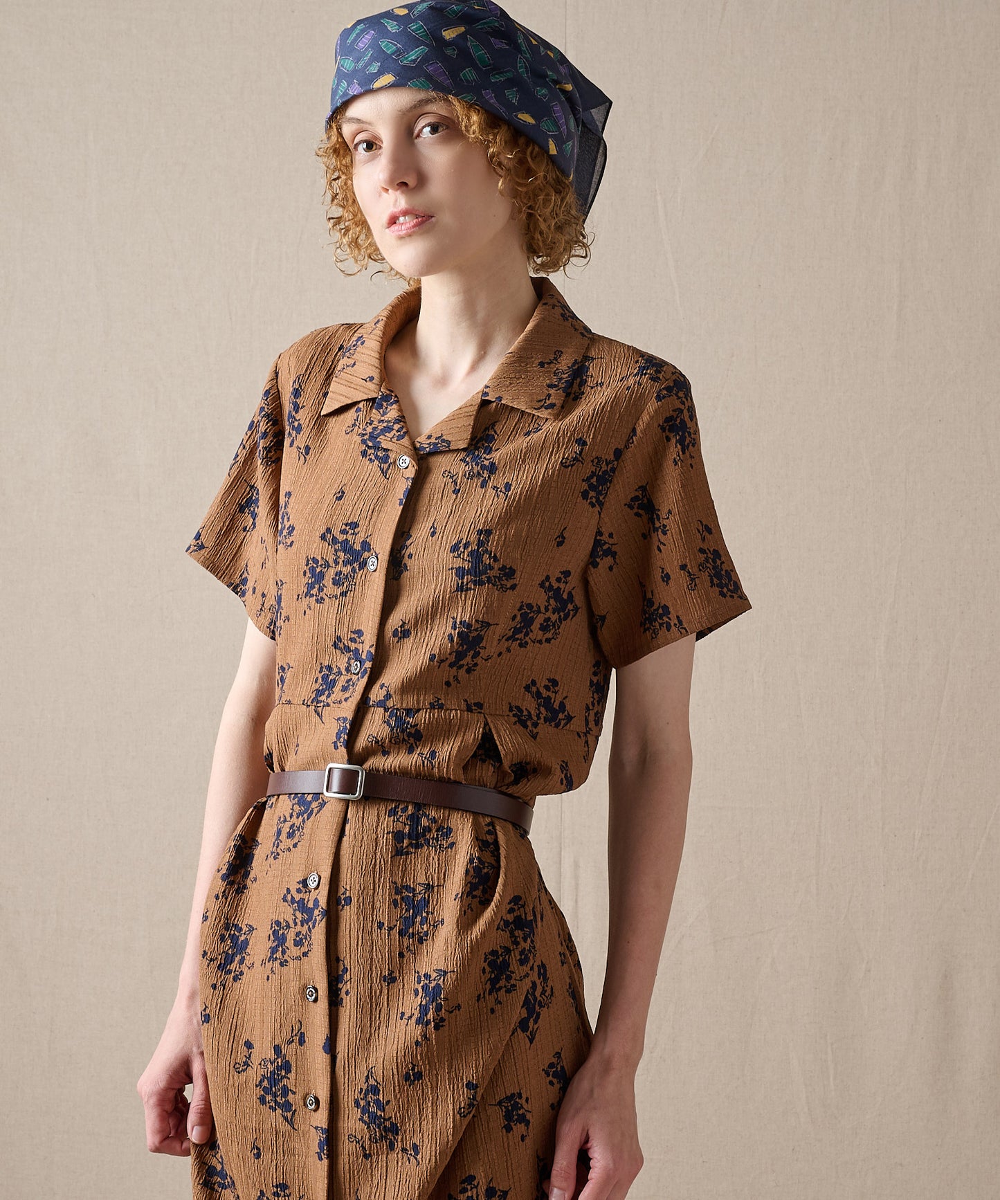 【予約】リラックスフローラル シャツワンピース/RELAX FLORAL SHIRT DRESS