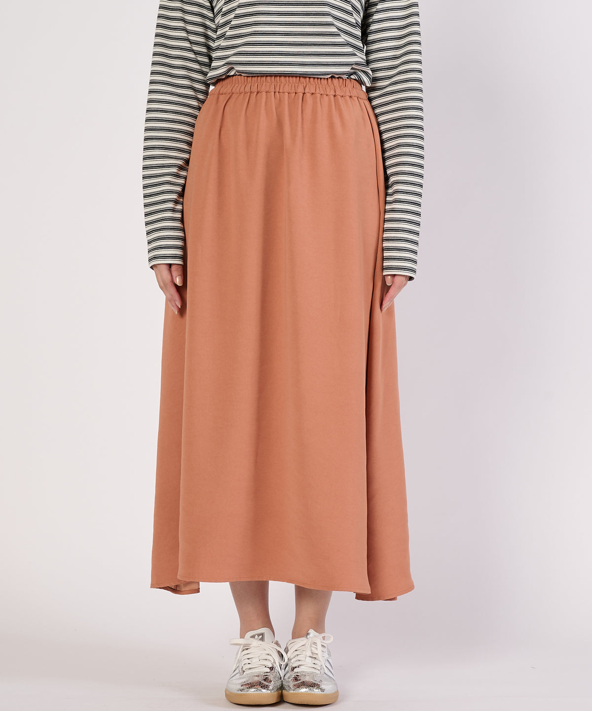 バックサテンユーティリティフレアスカート/BACK SATIN UTILITY FLARE SKIRT