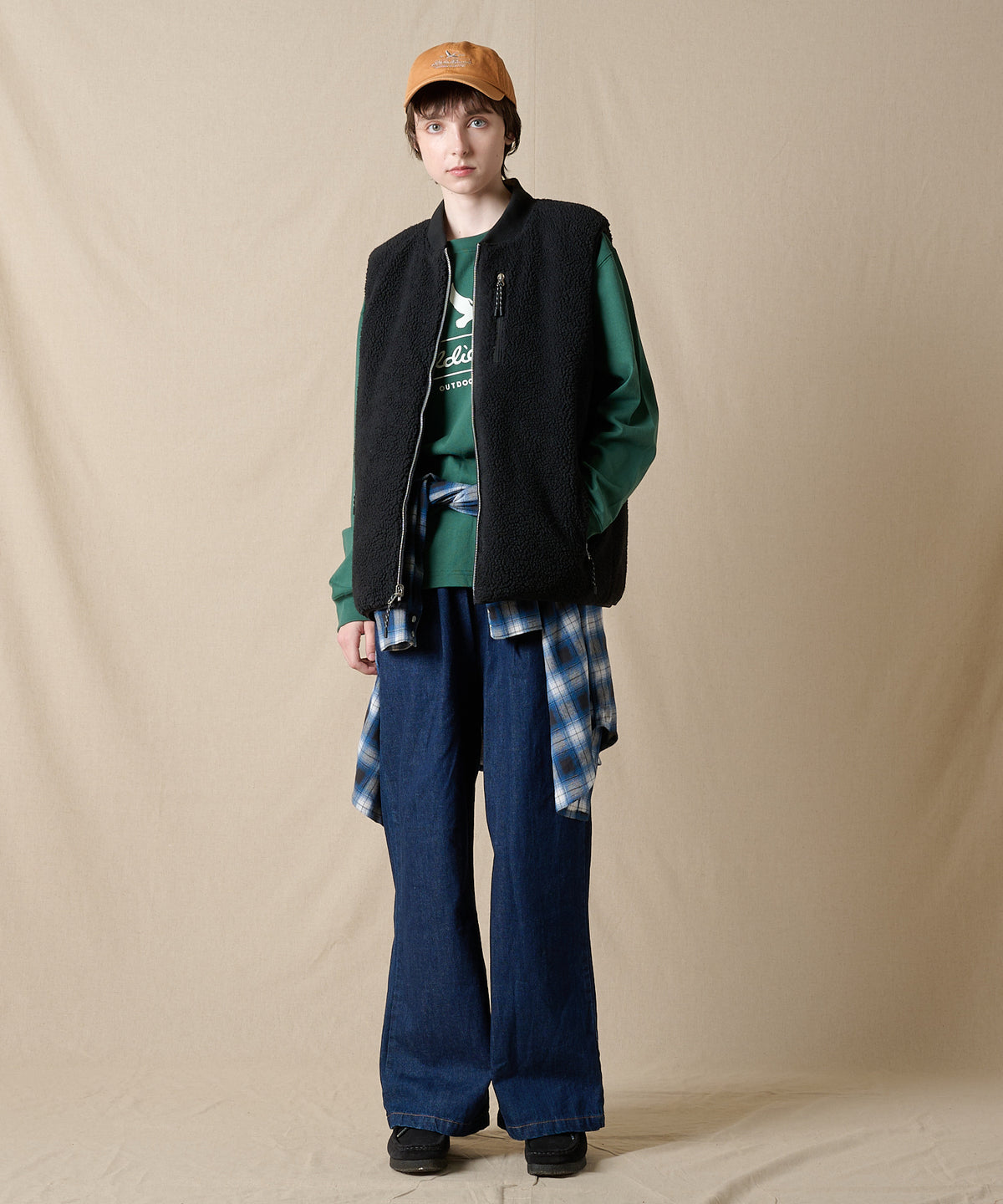 EB×TAION リバーシブルダウンボアベスト/EB×TAION REVERSIBLE DOWN BOA VEST