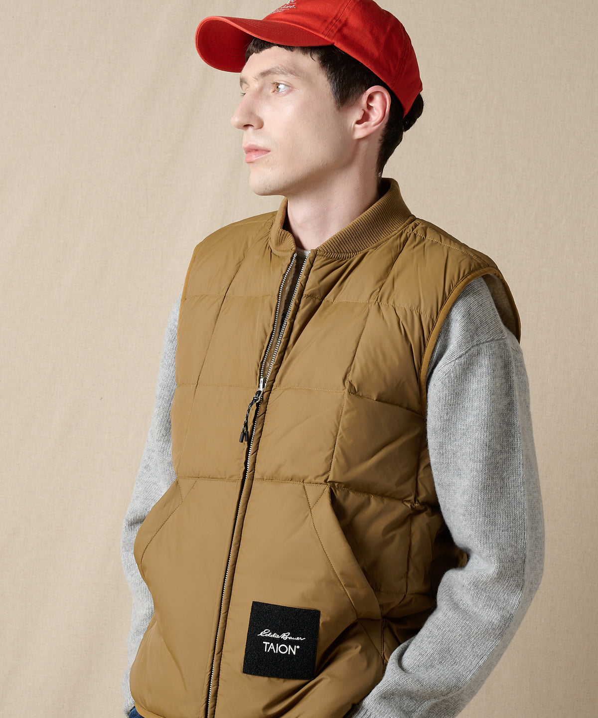 EB×TAION リバーシブルダウンボアベスト/EB×TAION REVERSIBLE DOWN BOA VEST