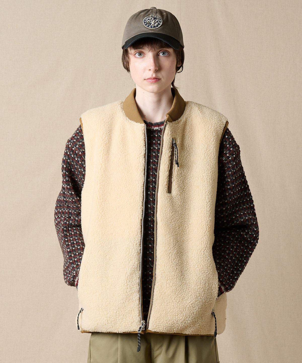 EB×TAION リバーシブルダウンボアベスト/EB×TAION REVERSIBLE DOWN BOA VEST