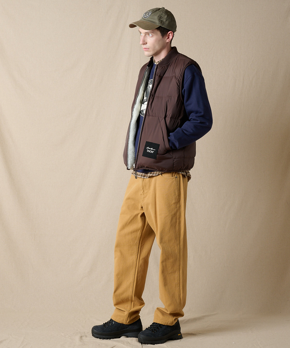 EB×TAION リバーシブルダウンボアベスト/EB×TAION REVERSIBLE DOWN BOA VEST