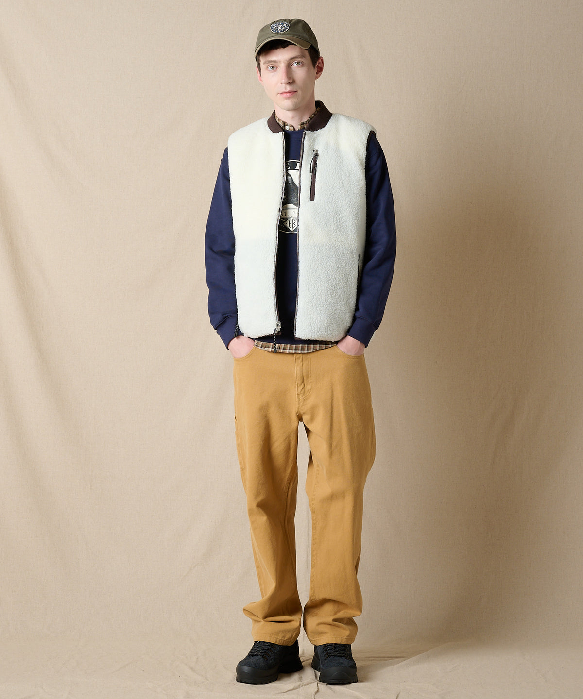EB×TAION リバーシブルダウンボアベスト/EB×TAION REVERSIBLE DOWN BOA VEST