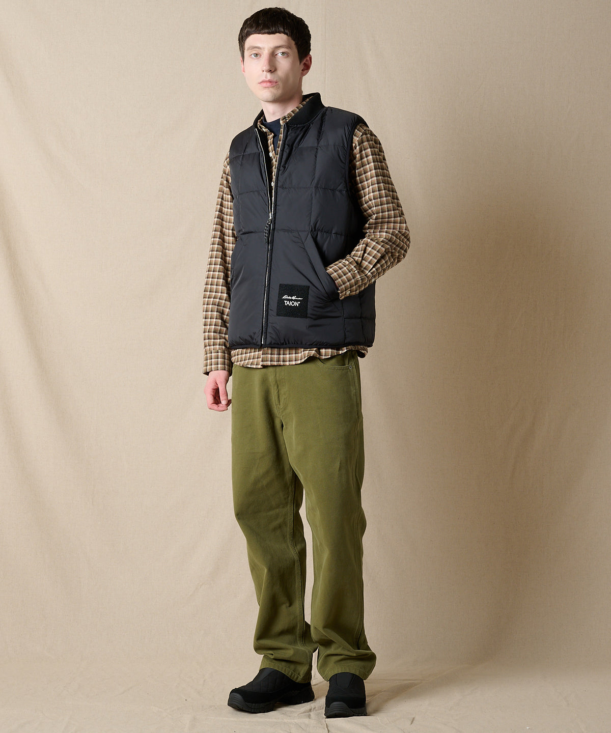 EB×TAION リバーシブルダウンボアベスト/EB×TAION REVERSIBLE DOWN BOA VEST