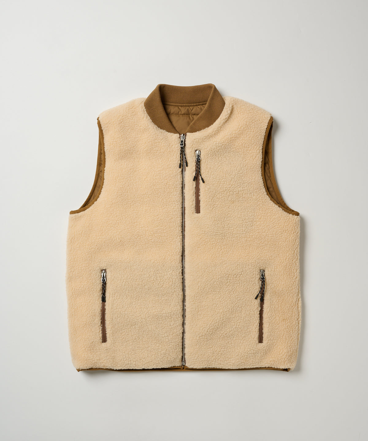EB×TAION リバーシブルダウンボアベスト/EB×TAION REVERSIBLE DOWN BOA VEST