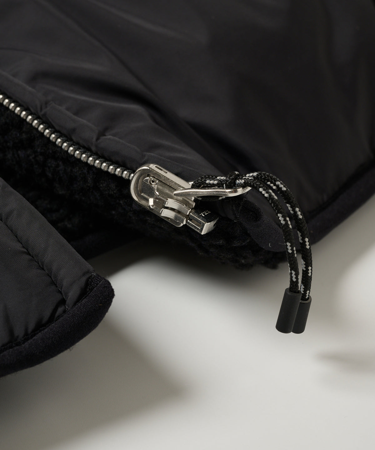 EB×TAION リバーシブルダウンボアパーカー/EB×TAION REVERSIBLE DOWN BOA PARKA